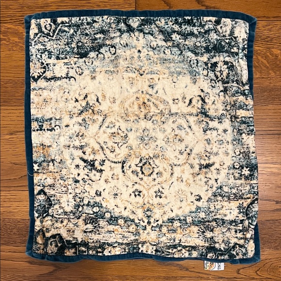 Devi Designs Other - Teal with gold and cream colored print pillow slip covers